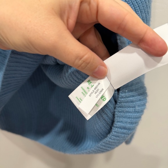 J. Crew Wool and Recycled Cashmere Relaxed Turtleneck Sweater Light Blue Small - Picture 8 of 9